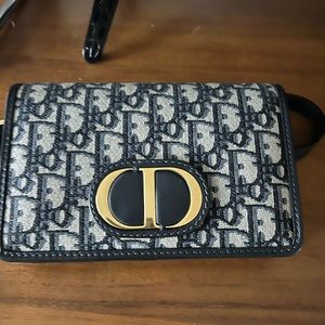 Dior Pouch Crossbody/Belt bag 2-in-1 30 Montaigne convertible